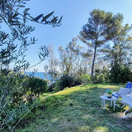 Casetta Eden 6 *